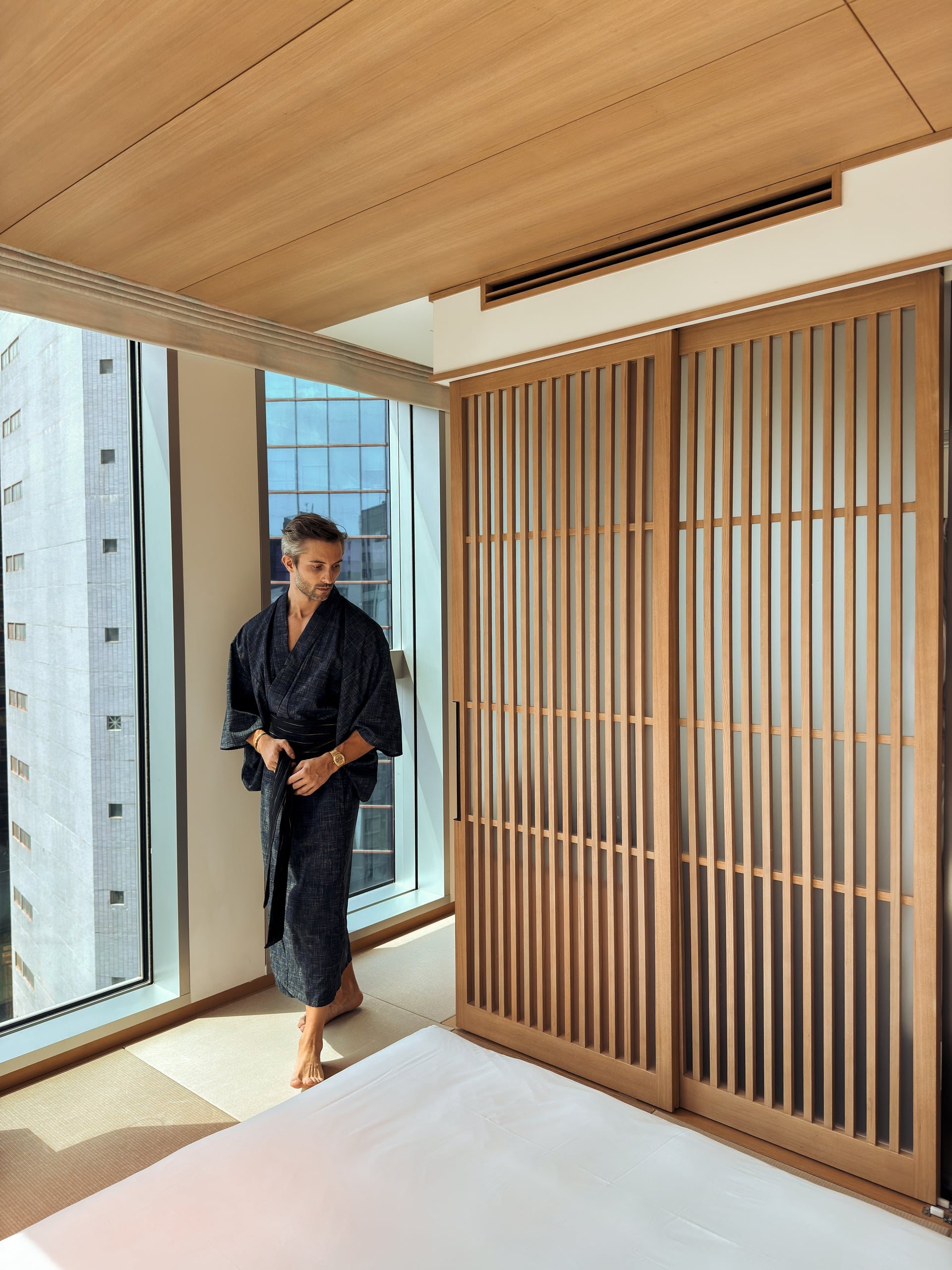 Aki Hotel Hong Kong, Hong Kong — hospitality photograph 1 of 10 by Adrien Lahoussaye