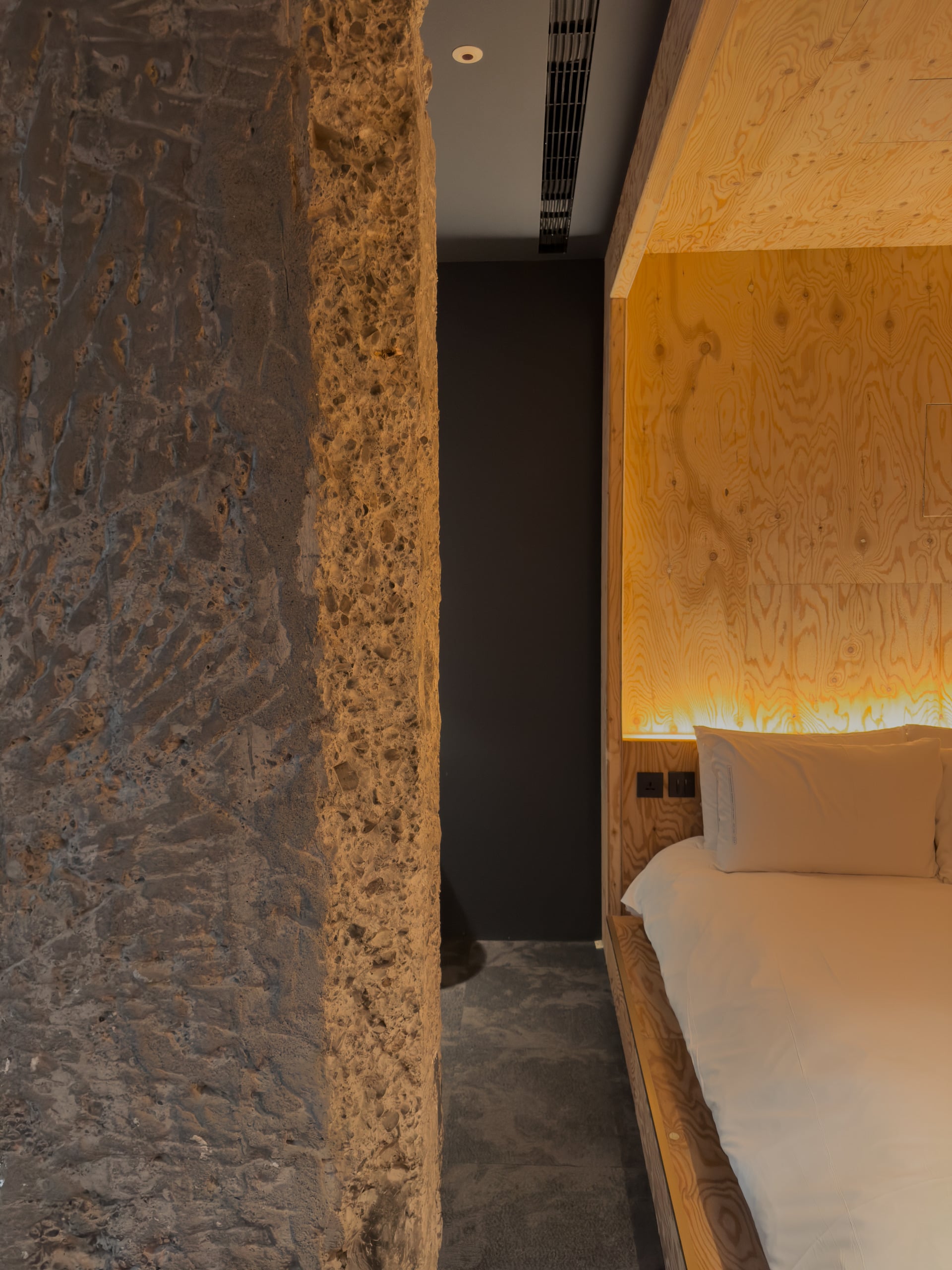 SOF, Taichung, Taiwan — hospitality photograph 7 of 9 by Adrien Lahoussaye