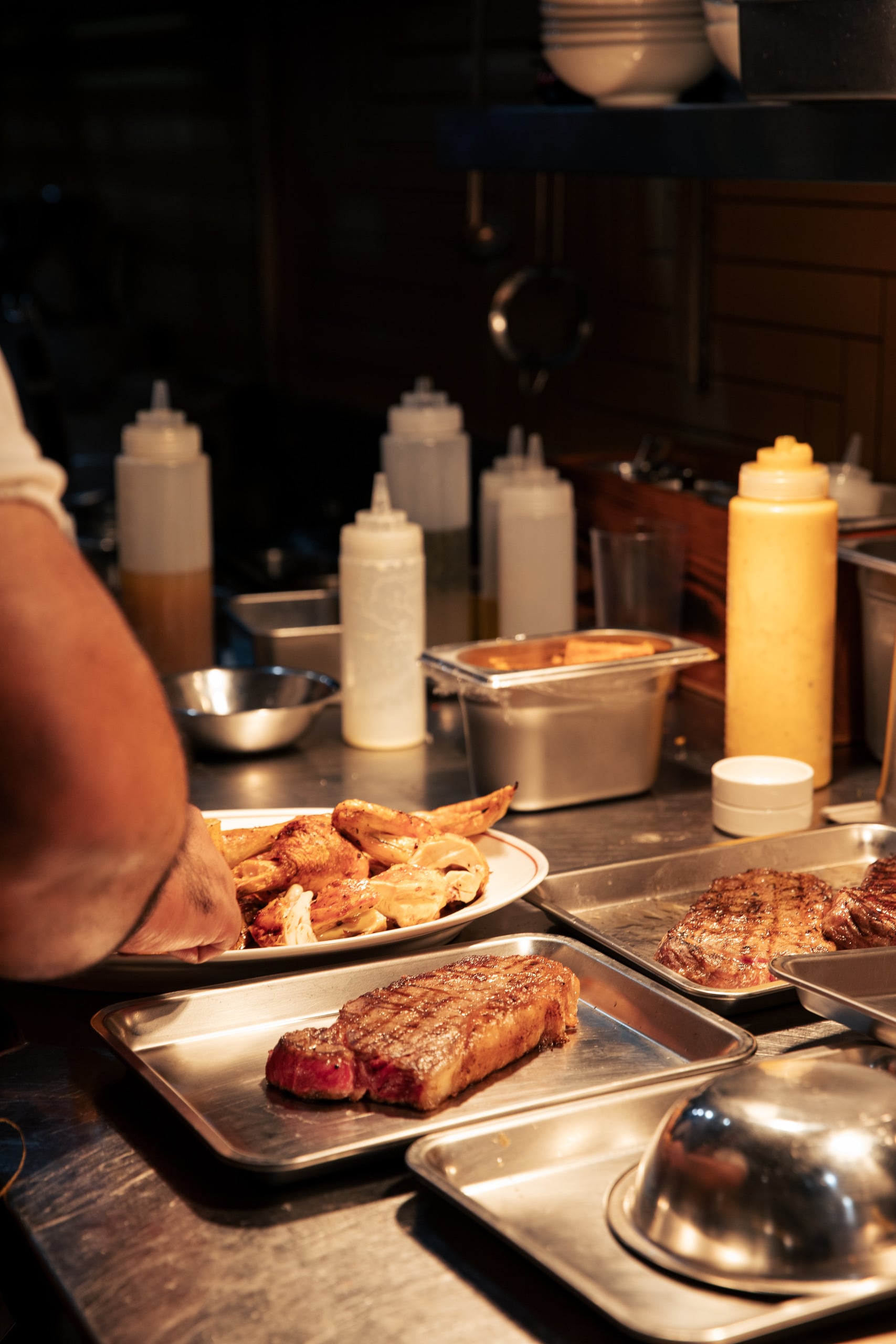 The Coach Restaurant, Singapore — food & beverage photograph 9 of 10 by Adrien Lahoussaye
