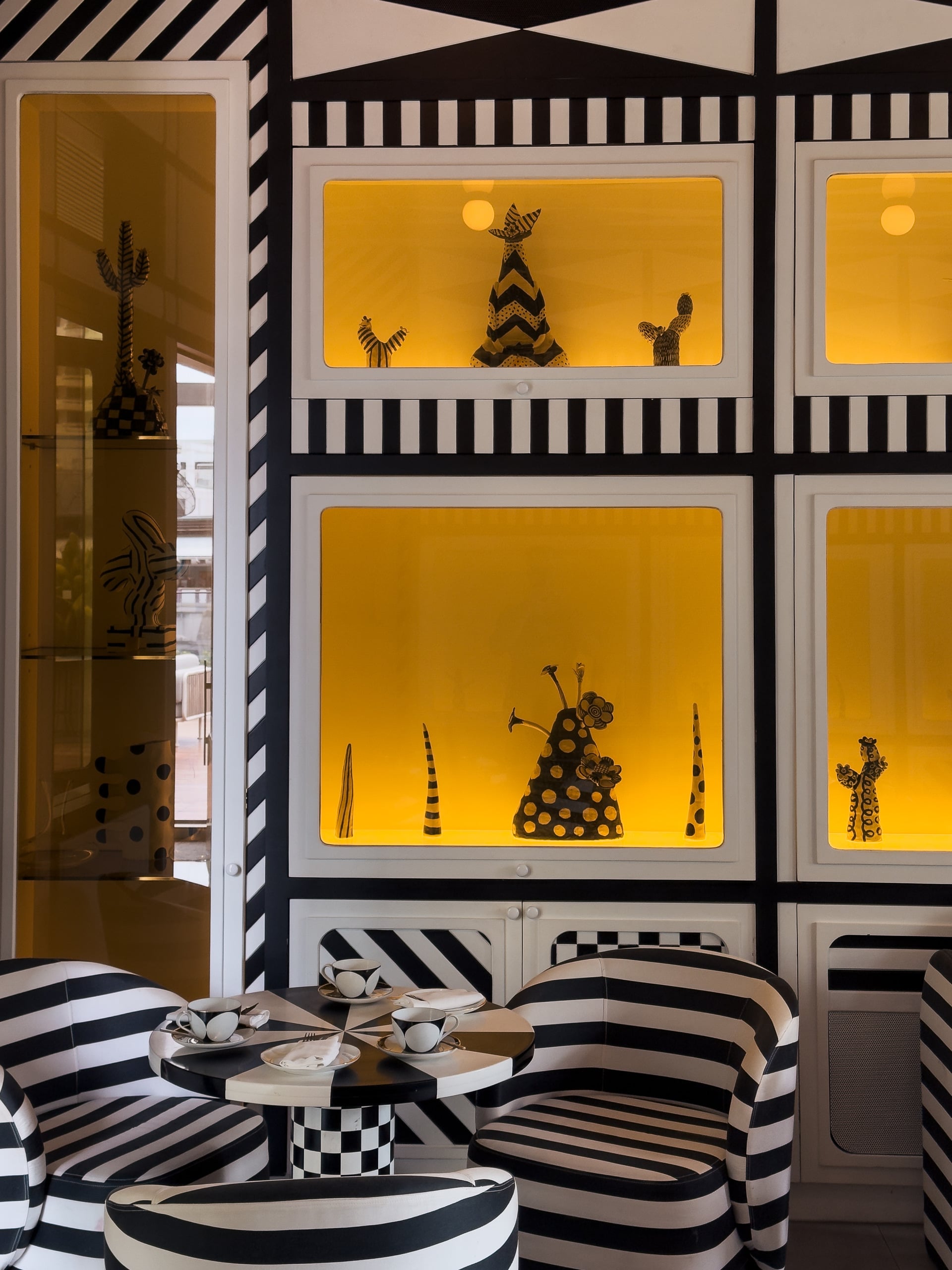 The Standard Bangkok, Bangkok, Thailand — hospitality photograph 4 of 11 by Adrien Lahoussaye